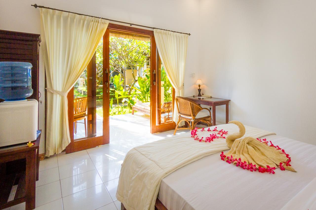 Oasis Hotel Amed Buitenkant foto